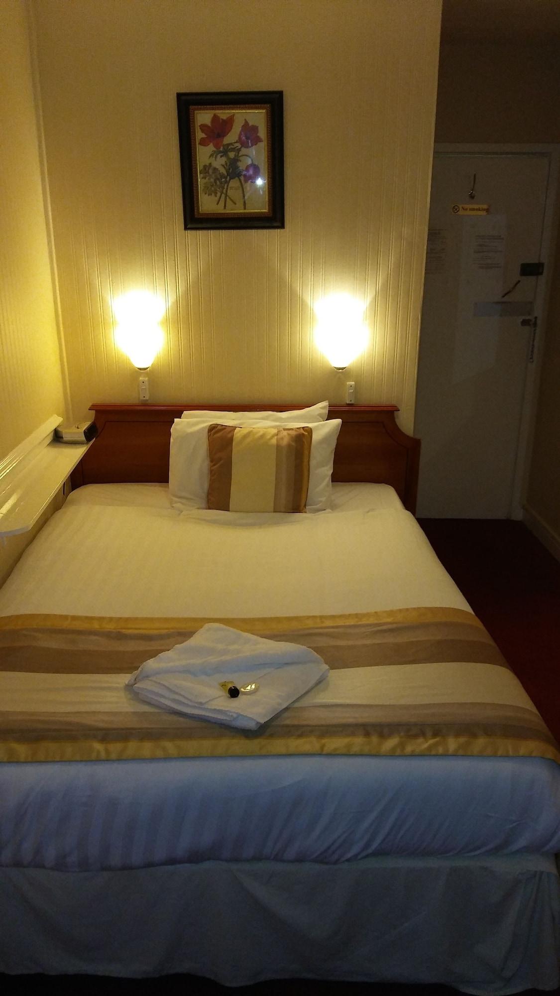 Parkwood 3* Лондон