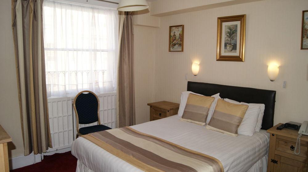 Parkwood 3* Лондон
